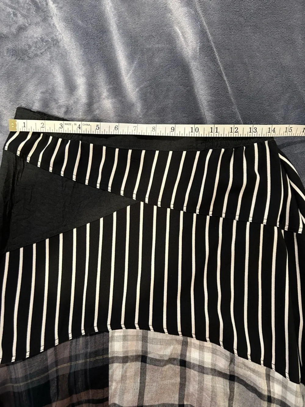 Mixed-Pattern Black, Red & White Patchwork Midi Skirt - Picture 6 of 7